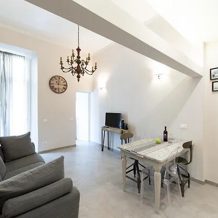 Lucia's Apartamento *