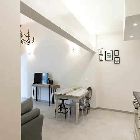Lucia's Apartamento *